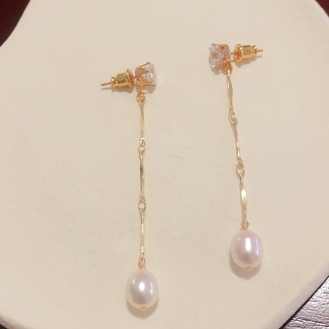 Dainty | Long pearl dangle earrings